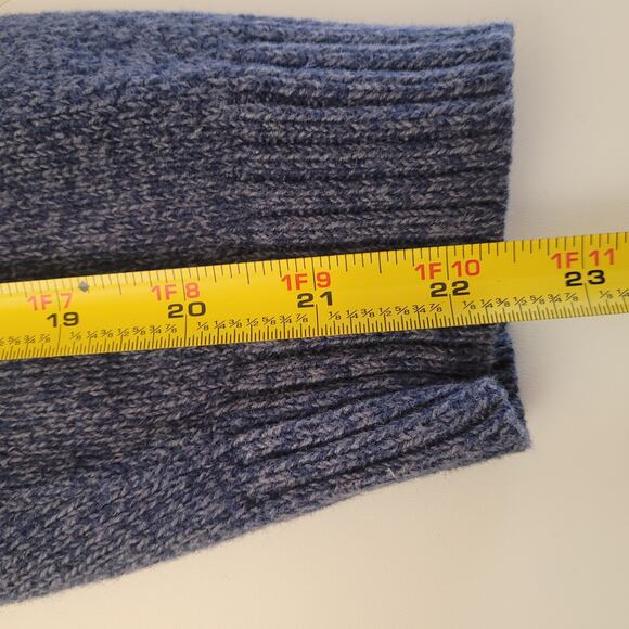 Classic Elements Women’s XL Winter Sweater Mittens Skates Snowflake Full Zip - Picture 8 of 10